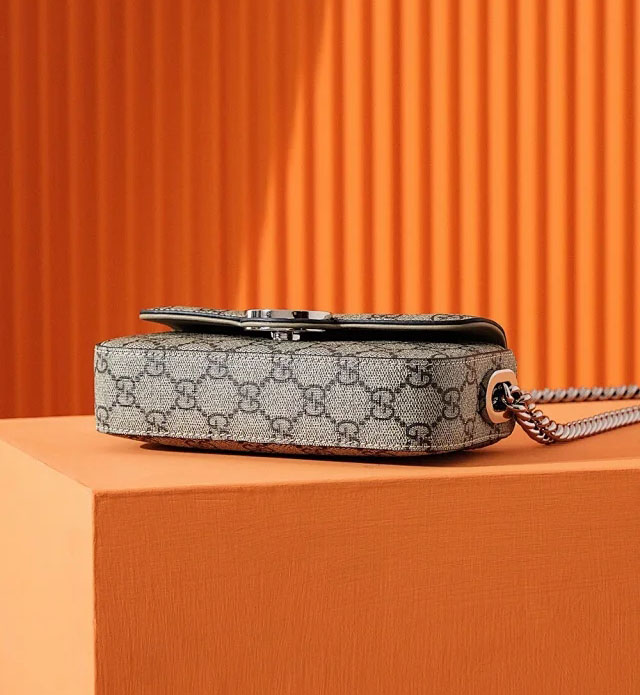 【GUCCI】グッチ スーパーコピー〔PETITE GG〕スーパーミニバッグ（760194 92TIG 9770）