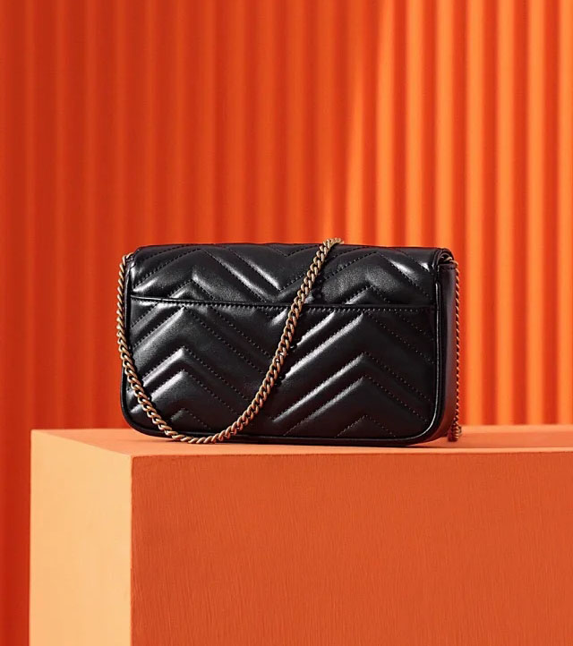 【GUCCI】グッチ スーパーコピー〔GGマーモント〕スーパーミニバッグ ブラック（‎751526 AACCE 1061）