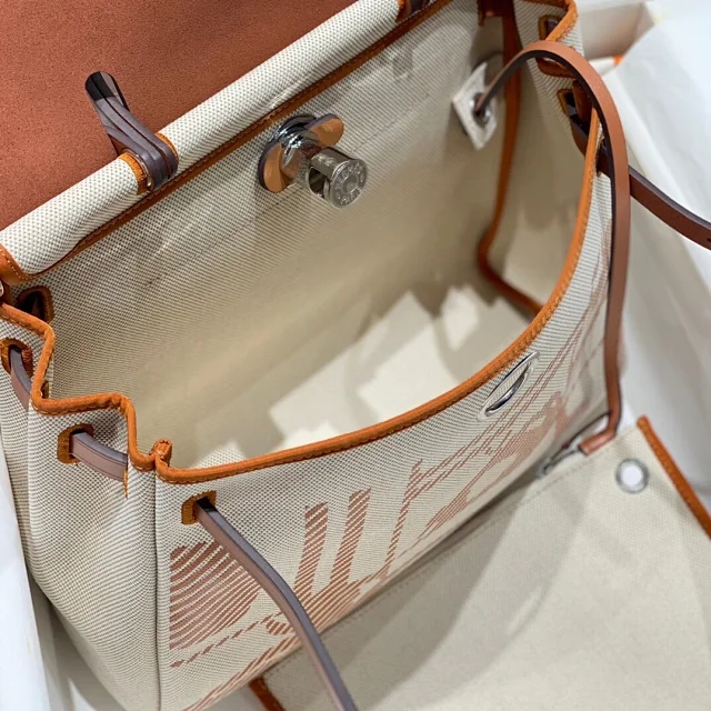 【HERMES】エルメス スーパーコピー エールバッグ・ジップ 31 ルトゥルネ ブラウン/ベージュ（H083407CKAC）