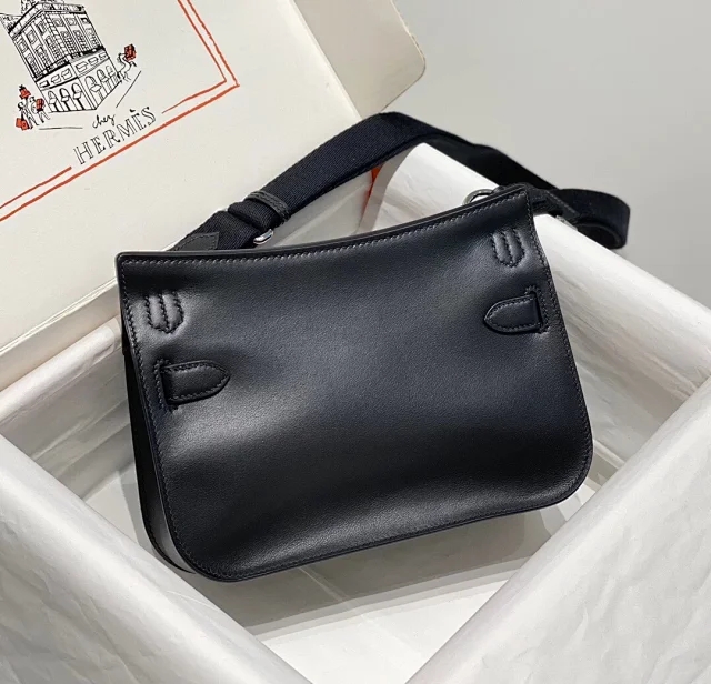 【HERMES】エルメス スーパーコピー ジプシエール ミニ ショルダーバッグ ブラック（H084049CCAA）