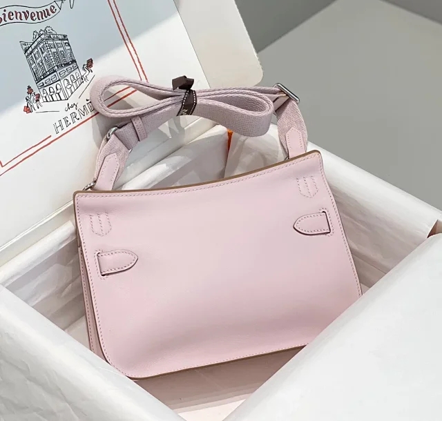 【HERMES】エルメス スーパーコピー ジプシエール ミニ ショルダーバッグ ライトピンク（H084047CC）