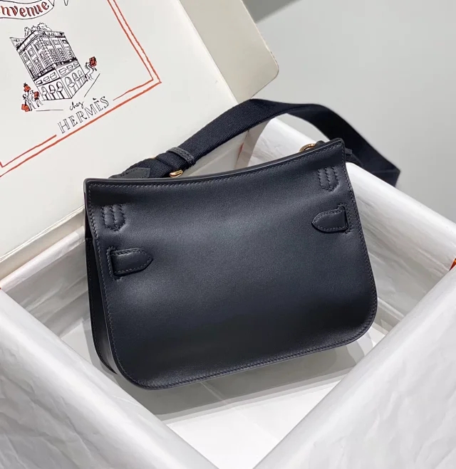 【HERMES】エルメス スーパーコピー ジプシエール ミニ ショルダーバッグ ブラック（H084049CCAA）