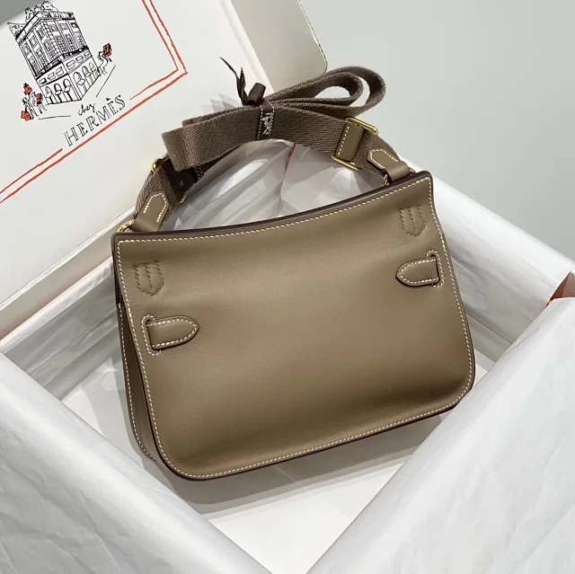 【HERMES】エルメス スーパーコピー ジプシエール ミニ ショルダーバッグ エトゥープ（H084047CKAG）