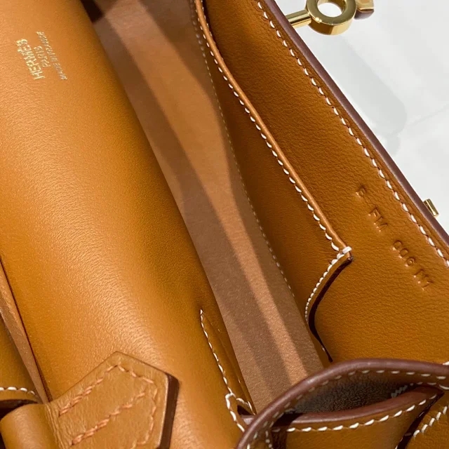 【HERMES】エルメス スーパーコピー ジプシエール ミニ ショルダーバッグ ブラウン（H084047CCAA）