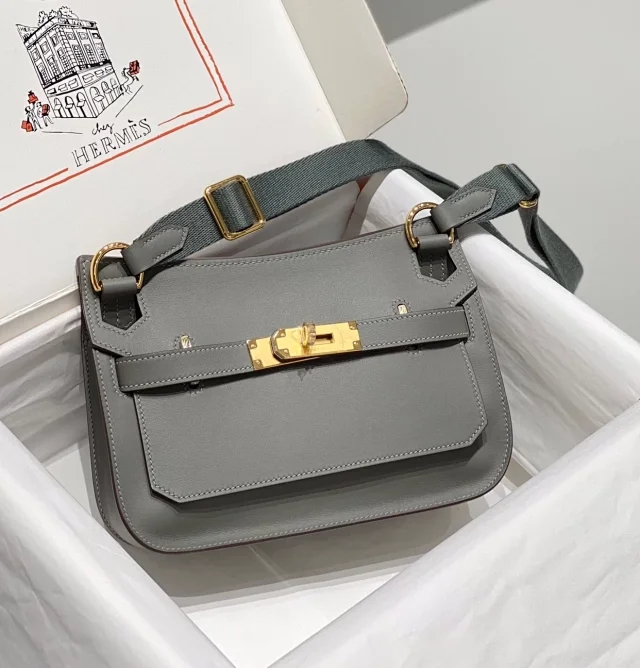 【HERMES】エルメス スーパーコピー ジプシエール ミニ ショルダーバッグ グレー（H084047CCAO）