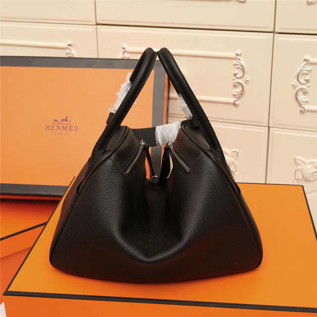 【HERMES】エルメス スーパーコピー リンディ 26 ハンドバッグ ノワール（H073428CC89）
