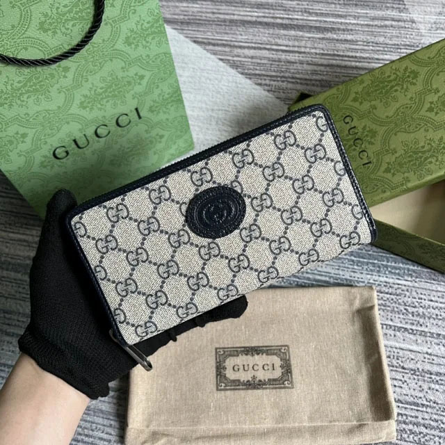 【GUCCI】グッチ インターロッキングG ラウンドジップ 長財布（673003 K9GSN 4075）