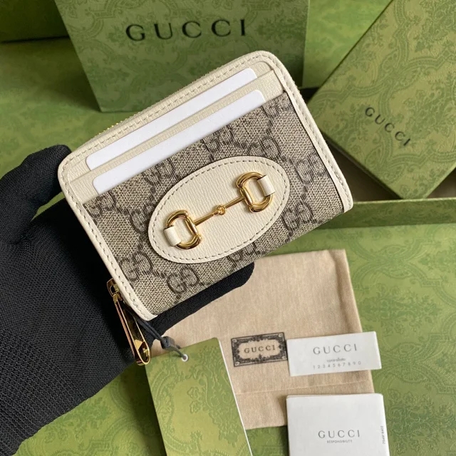 【GUCCI】グッチ〔グッチ ホースビット 1955〕カードケース ホワイト（658549 92TCG 9761）