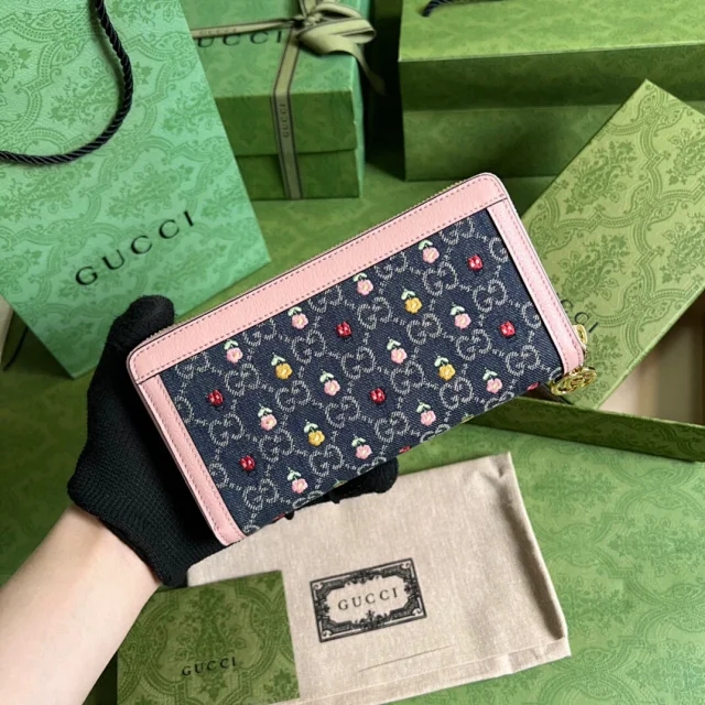 【GUCCI】グッチ 〔オフィディア〕ジップアラウンドウォレット （523154 2KQRJ 8911）