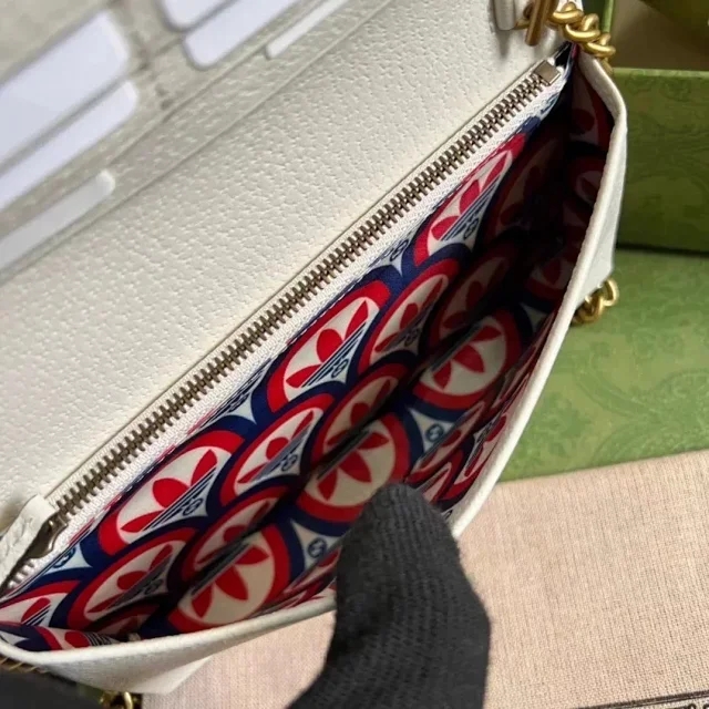 【GUCCI】グッチ〔Adidas x Gucci〕チェーン ウォレット ブラック （621892 UZ3BG 1057）