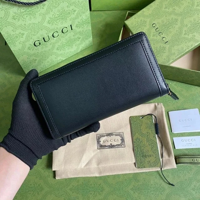 【GUCCI】グッチ〔ダイアナ〕ブラック ジップアラウンド ウォレット（658634 17Q0T 1000）