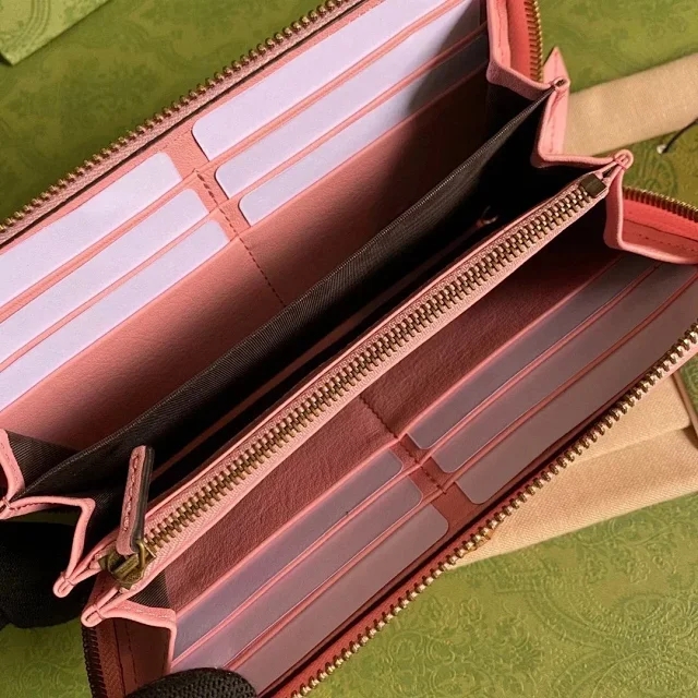 【GUCCI】グッチ〔ダイアナ〕ピンク ジップアラウンド ウォレット（658634）