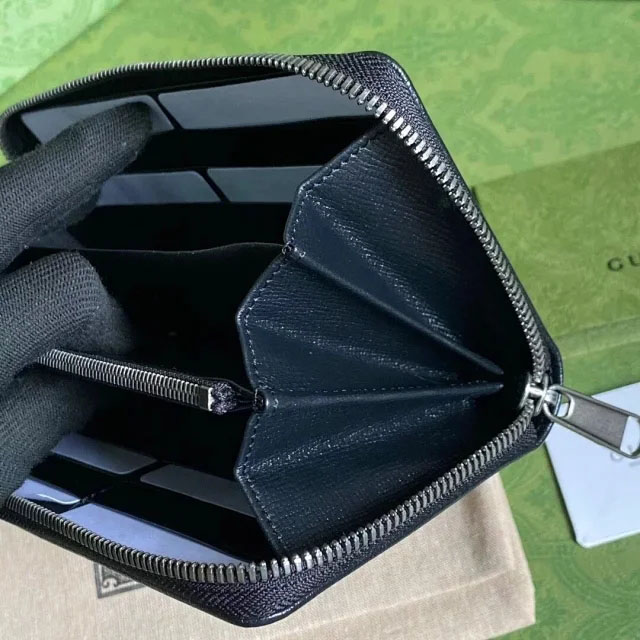 【GUCCI】グッチ インターロッキングG ジップアラウンドウォレット（673003 92TCN 1000）