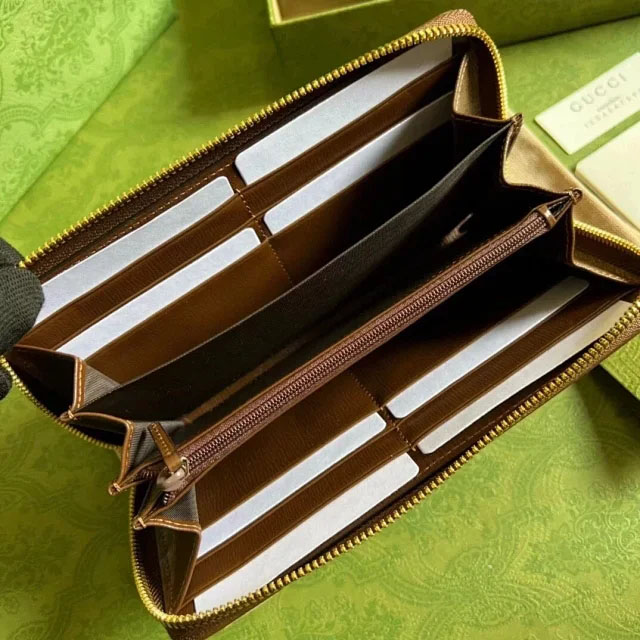 【GUCCI】グッチ インターロッキングG ラウンドジップ 長財布（673003 92TCG 8563）