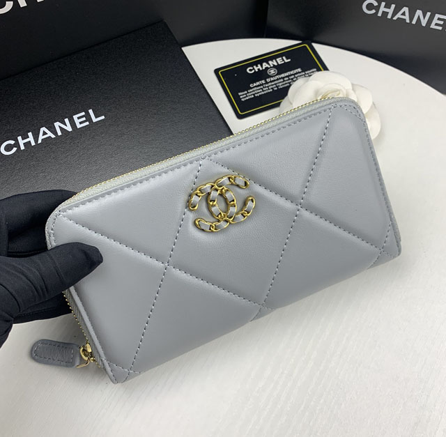 【CHANEL】シャネル 19 ロング ジップ ウォレット グレー（AP0948）