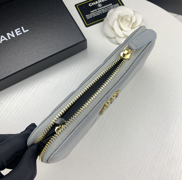 【CHANEL】シャネル 19 ロング ジップ ウォレット グレー（AP0948）