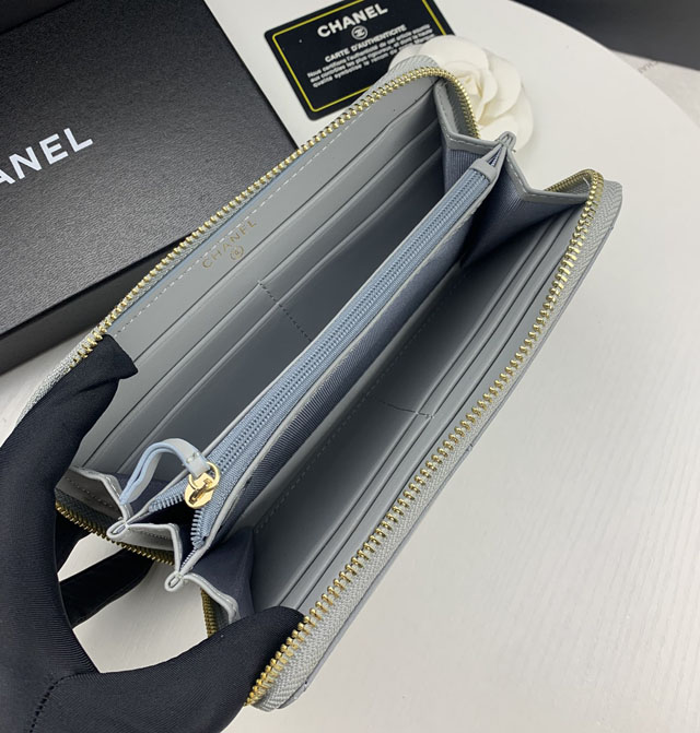 【CHANEL】シャネル 19 ロング ジップ ウォレット グレー（AP0948）