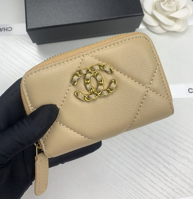 【CHANEL】シャネル ジップ小銭入れ アプリコット（AP0949）