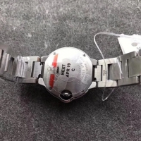  V6工場 カルティエ スーパーコピー バロン ブルー ドゥ カルティエ レディクオーツ ウォッチ 33MM（WSBB0016）