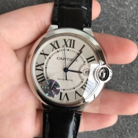 AF工場 カルティエスーパーコピー バロン ブルー ドゥ カルティエ ウォッチ 42MM（W69012Z4）