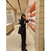 【BOTTEGA VENETA】ボッテガヴェネタ スーパーコピー ラージ フラット ループ ブラックショルダーバッグ（776204V2HL18803）