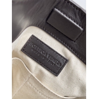 【BOTTEGA VENETA】ボッテガヴェネタ スーパーコピー ラージ フラット ループ フォンデンテショルダーバッグ（776204V2HL12145）