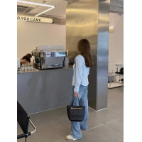 【BOTTEGA VENETA】ボッテガヴェネタ スーパーコピー イントレチャートレザーのスモールトートバッグ ネロ（754916VCPP11019）