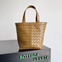 【BOTTEGA VENETA】ボッテガヴェネタ スーパーコピー イントレチャートレザーのスモールトートバッグ（754916VCPP17746）