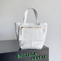 【BOTTEGA VENETA】ボッテガヴェネタ スーパーコピー イントレチャートレザーのスモールトートバッグ（754916VCPP19104）