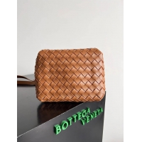 【BOTTEGA VENETA】ボッテガヴェネタ スーパーコピー スモール パラシュート ショルダーバッグ ブラウン（796569）