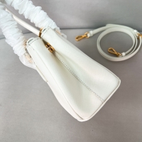 【PRADA】プラダ スーパーコピー ガレリア サフィアーノレザー ミニバッグ ホワイト（1BA906_NZV_F0009_V_ZOM）