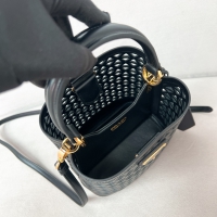 【PRADA】プラダ スーパーコピー パニエ カットアウトモチーフ レザー ミニバッグ ブラック（1BA217_2CY4_F0002_V_OOO）