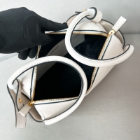 【PRADA】プラダ プラダ スーパーコピーダーリン ソフトグレインレザー ハンドバッグ ホワイト（1BA451_2CYS_F0PG7_V_OVO）