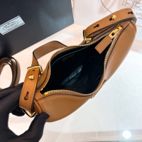 【PRADA】プラダ スーパーコピー アーケ スモール レザー ショルダーバッグ ブラウン（1BC194_ASK_F0XUG_V_OOO）