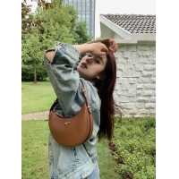 【PRADA】プラダ スーパーコピー アーケ スモール レザー ショルダーバッグ ブラウン（1BC194_ASK_F0XUG_V_OOO）