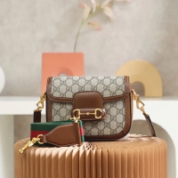 【GUCCI】グッチ スーパーコピー ホースビット 1955 GGスプリーム ミニ バッグ ブラウン（658574 HUHHG 8565）