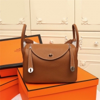 【HERMES】エルメス スーパーコピー リンディ 26 ハンドバッグ ゴールドブラウン（H073428CK37）