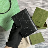 【GUCCI】グッチ GGエンボス パスポートケース（724562 1W3AN 1000）