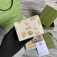 【GUCCI】グッチ〔GGマーモント〕ベリー カードケース ウォレット ホワイト（456126 1T5ZG 9888）