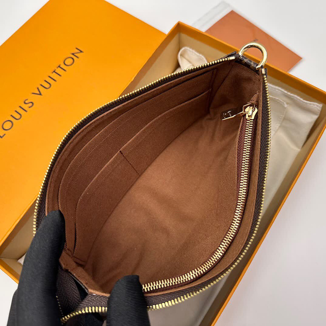 【Louis Vuitton】ルイヴィトン スーパーコピー ポシェット･アクセソワール ブラウン（M82766）