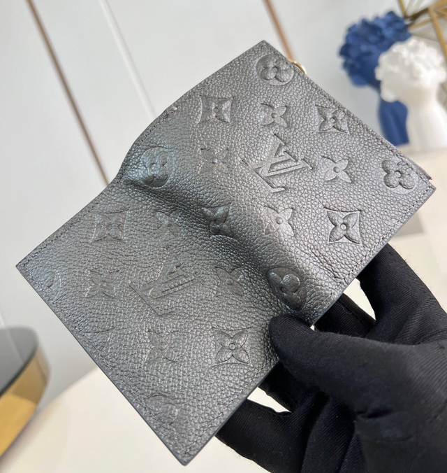 【Louis Vuitton】ルイヴィトン スーパーコピー ポルトフォイユ・リサ ウォレット（M12536）