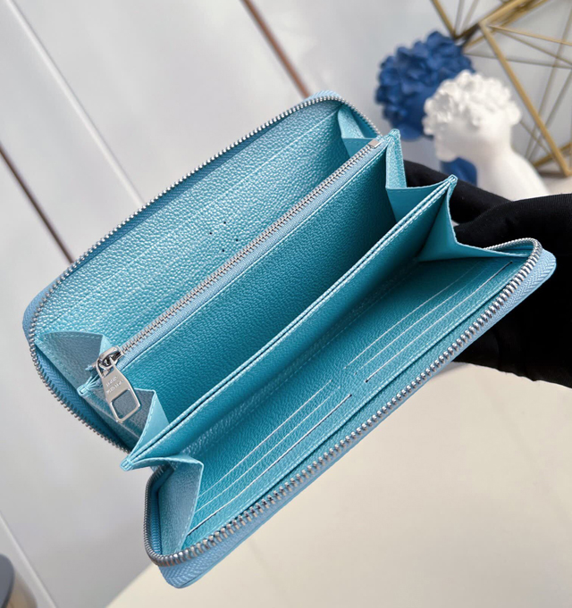 【Louis Vuitton】ルイヴィトン スーパーコピー ジッピー・ウォレット（M12680）