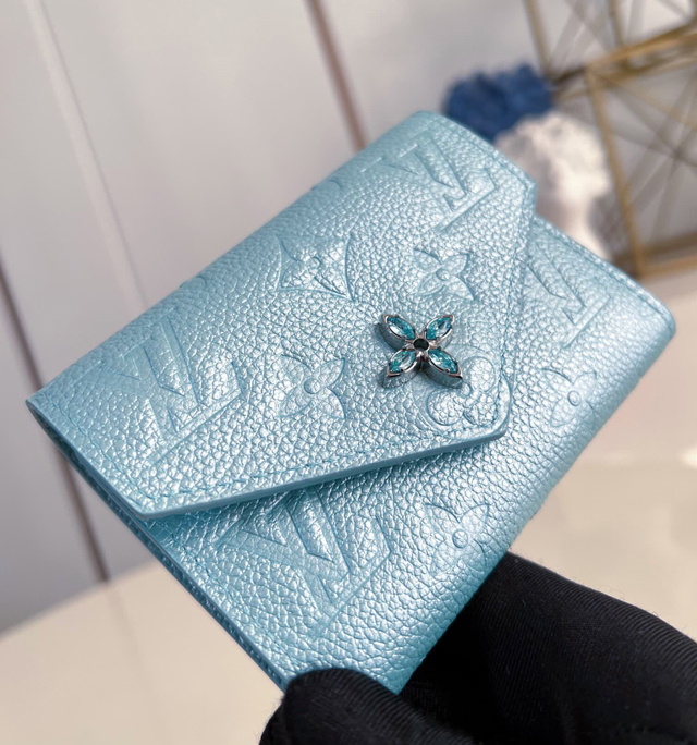 【Louis Vuitton】ルイヴィトン スーパーコピー ポルトフォイユ・ヴィクトリーヌ（M12746）