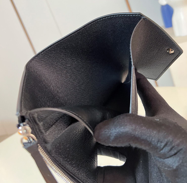 【Louis Vuitton】ルイヴィトン スーパーコピー LV × TM ポルトフォイユ･ヴィクトリーヌ ブラック（M14163）