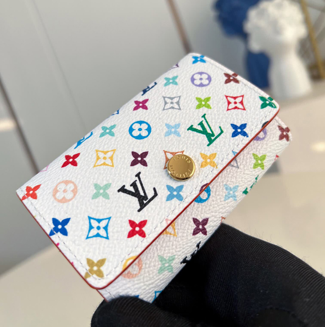 【Louis Vuitton】ルイヴィトン スーパーコピー LV × TM キーケース ミュルティクレ 6 ホワイト（M14092）