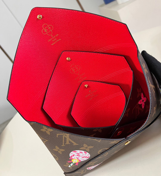 【Louis Vuitton】ルイヴィトン スーパーコピー ポシェット・キリガミ モノグラム / キャンディ レッド（M12203）