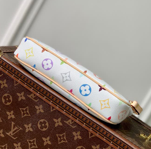 【Louis Vuitton】ルイヴィトン スーパーコピー LV × TM ポシェット ホワイト（M13404）