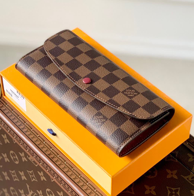 【Louis Vuitton】ルイヴィトン スーパーコピー ポルトフォイユ・エミリー Emile ダミエ・エベヌ レッド（N63544）