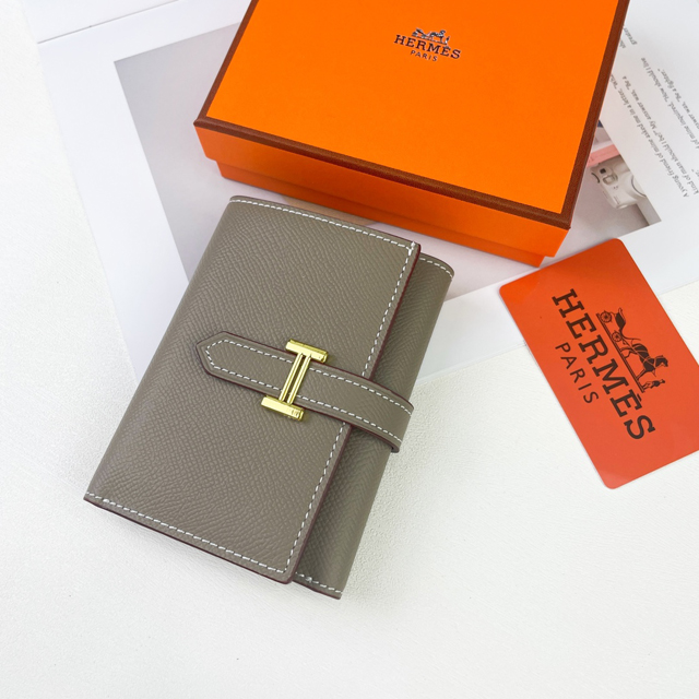 【HERMES】エルメス スーパーコピー ベアンウォレット エトゥープ（H082875）