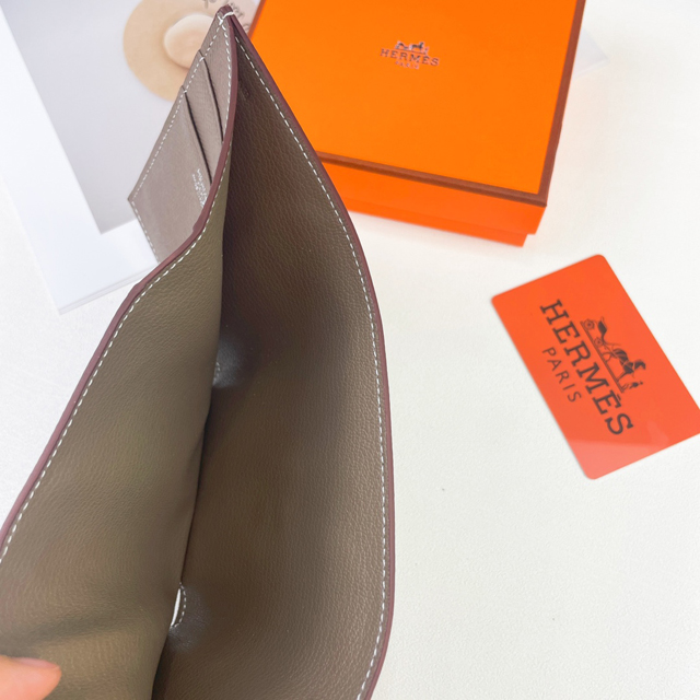 【HERMES】エルメス スーパーコピー ベアンウォレット オレンジ（H082983CKBH）